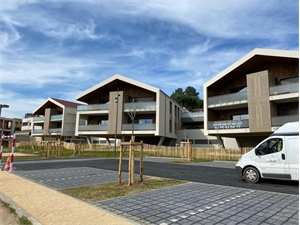 appartement recent à la vente -   38200  LUZINAY, surface 69 m2 vente appartement recent - UBI465254345